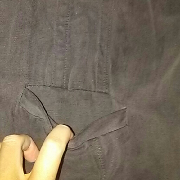 Brown button down light jacket - Picture 6 of 8